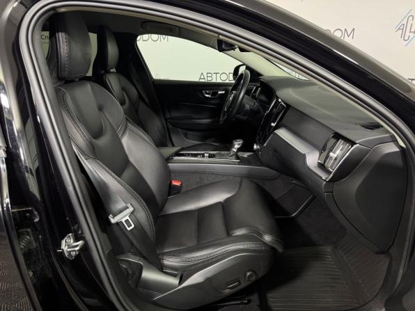 Volvo V60 Cross Country II с пробегом 2019 года, цена 2 889 000 рублей, 161055 км, универсал, Автокод Объявления