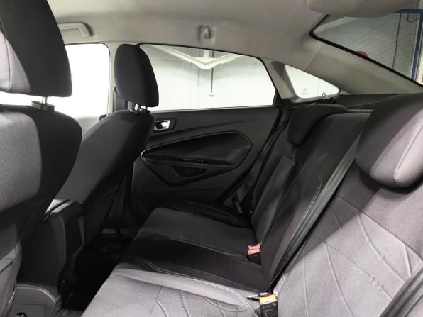 Ford Fiesta Mk6 Рестайлинг с пробегом 2016 года, цена 820 000 рублей, 81339 км, седан, Автокод Объявления