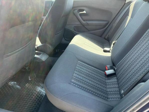 Volkswagen Polo V Рестайлинг с пробегом 2015 года, цена 987 382 рубля, 137415 км, седан, Автокод Объявления