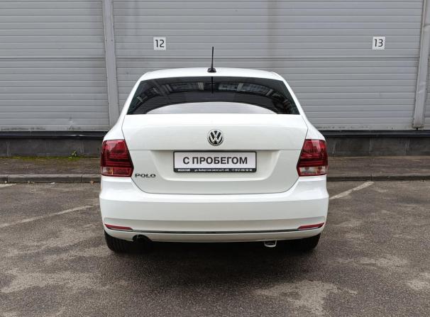 Volkswagen Polo V Рестайлинг с пробегом 2018 года, цена 889 000 рублей, 122720 км, седан, Автокод Объявления