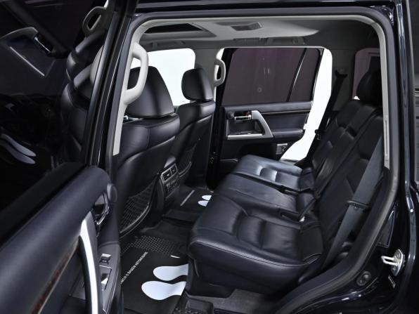 Toyota Land Cruiser 200 Series Рестайлинг 1 с пробегом 2013 года, цена 2 899 000 рублей, 188000 км, внедорожник, Автокод Объявления