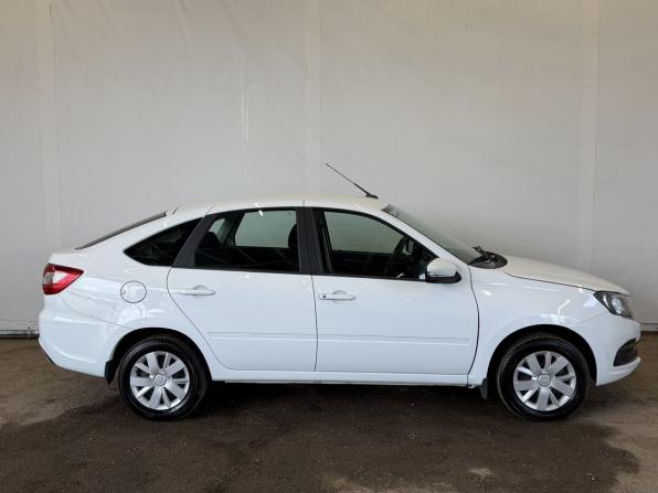 Lada (ВАЗ) Granta I Рестайлинг с пробегом 2023 года, цена 950 000 рублей, 1500 км, лифтбек, Автокод Объявления