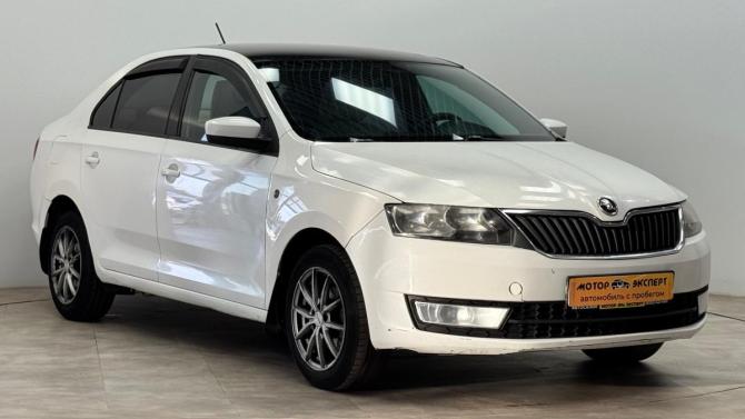 Skoda Rapid I с пробегом 2015 года, цена 650 000 рублей, 228463 км, лифтбек, Автокод Объявления