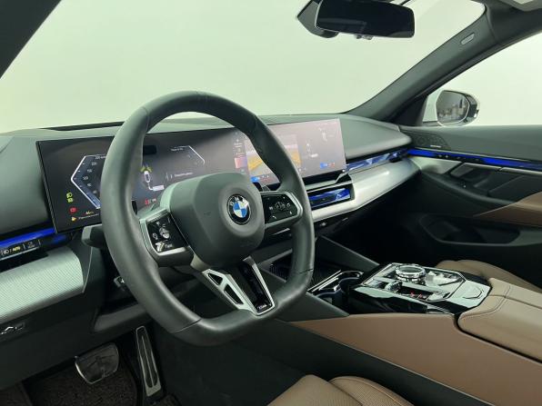 BMW 5 серии VIII (G60/G61/G68) с пробегом 2023 года, цена 7 770 000 рублей, 12800 км, седан, Автокод Объявления