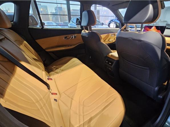 Новый Geely EX5 EM-i 2026 года, цена 3 934 260 рублей, внедорожник, Автокод Объявления
