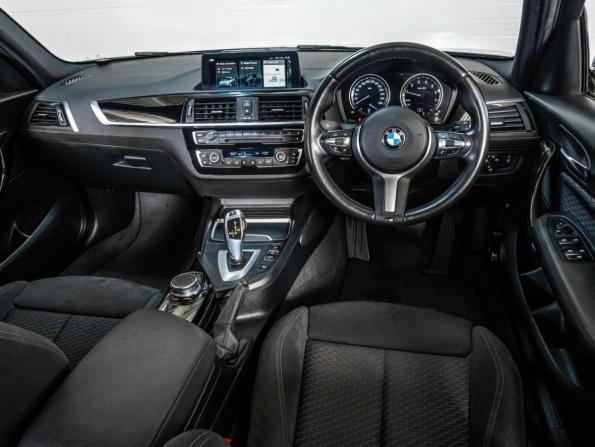 BMW 1 серии II (F20/F21) Рестайлинг 2 с пробегом 2018 года, цена 1 930 000 рублей, 65126 км, хэтчбек, Автокод Объявления
