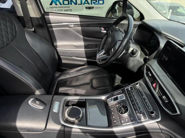 Hyundai Santa Fe IV Рестайлинг с пробегом 2021 года, цена 3 600 000 рублей, 142314 км, внедорожник, Автокод Объявления