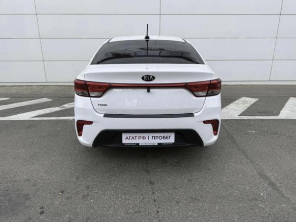 Kia Rio III Рестайлинг с пробегом 2017 года, цена 1 160 000 рублей, 231400 км, седан, Автокод Объявления