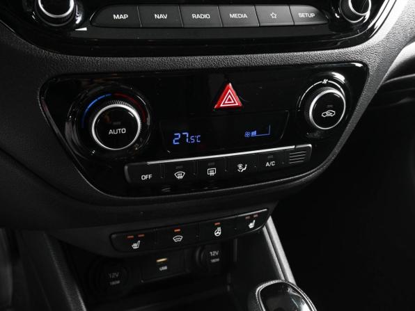 Hyundai Solaris II Рестайлинг с пробегом 2022 года, цена 1 829 000 рублей, 55135 км, седан, Автокод Объявления