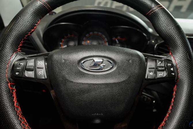 Lada (ВАЗ) Vesta I с пробегом 2018 года, цена 899 000 рублей, 150467 км, седан, Автокод Объявления
