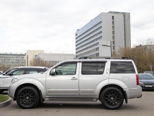 Nissan Pathfinder III Рестайлинг с пробегом 2011 года, цена 1 318 000 рублей, 264574 км, внедорожник, Автокод Объявления