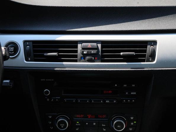 BMW 3 серии V (E90/E91/E92/E93) Рестайлинг с пробегом 2011 года, цена 950 000 рублей, 328425 км, седан, Автокод Объявления