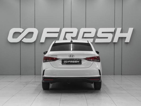 Hyundai Solaris II Рестайлинг с пробегом 2021 года, цена 1 590 000 рублей, 57922 км, седан, Автокод Объявления