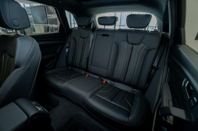Новый Audi Q5 II (FY) Рестайлинг 2025 года, цена 6 199 800 рублей, внедорожник, Автокод Объявления