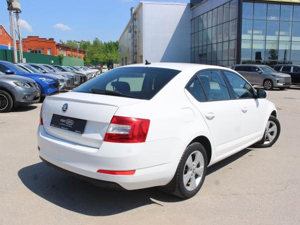 Skoda Octavia III (A7) с пробегом 2013 года, цена 899 000 рублей, 251466 км, лифтбек, Автокод Объявления