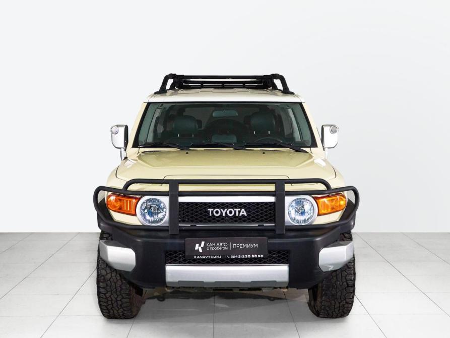 Toyota FJ Cruiser Казань  - изображение 2
