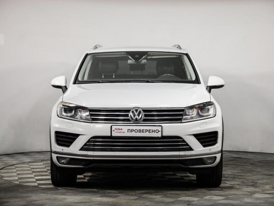 Volkswagen Touareg II Рестайлинг Санкт-Петербург  - изображение 2