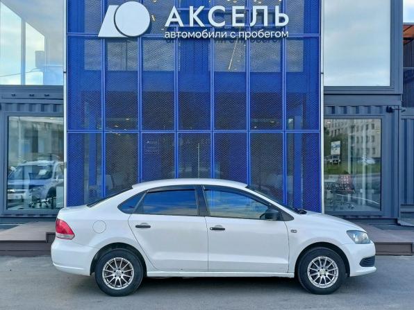 Volkswagen Polo V с пробегом 2012 года, цена 585 000 рублей, 240000 км, седан, Автокод Объявления
