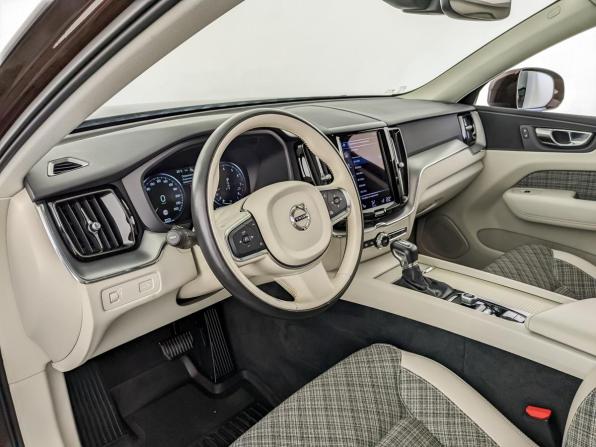 Volvo XC60 II с пробегом 2020 года, цена 3 650 000 рублей, 97567 км, внедорожник, Автокод Объявления