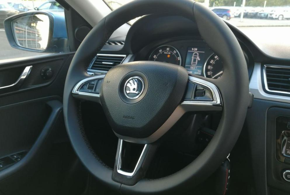 Skoda Rapid I Иваново  - изображение 9