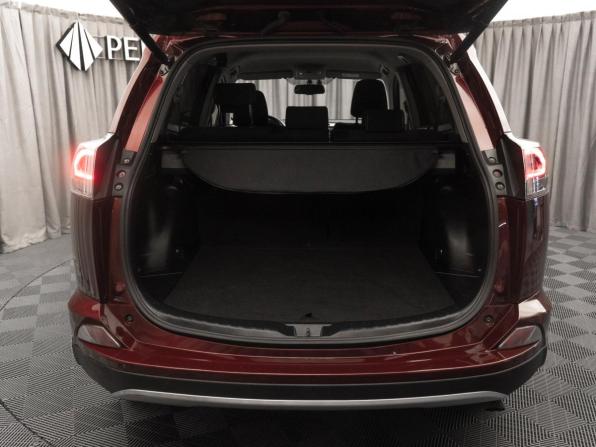 Toyota RAV4 IV (XA40) Рестайлинг с пробегом 2016 года, цена 1 920 000 рублей, 206271 км, внедорожник, Автокод Объявления