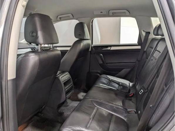 Volkswagen Touareg II с пробегом 2011 года, цена 1 625 000 рублей, 290000 км, внедорожник, Автокод Объявления