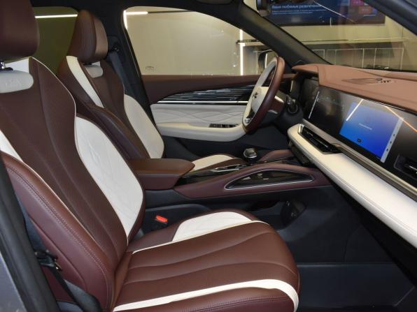 Geely Monjaro I с пробегом 2023 года, цена 3 069 000 рублей, 57123 км, внедорожник, Автокод Объявления