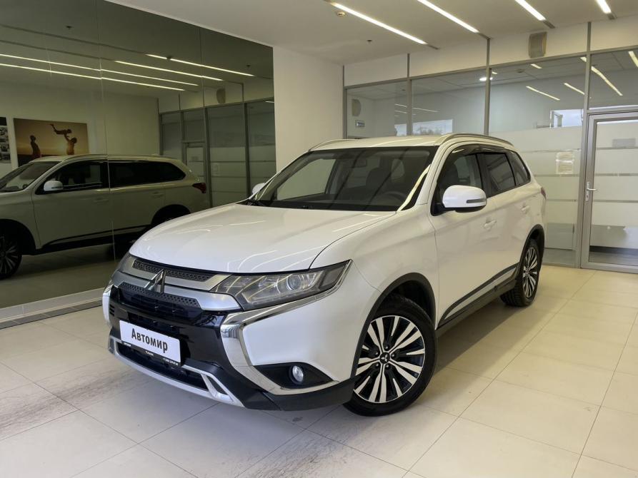 Mitsubishi Outlander III Рестайлинг 3 Новосибирск  - изображение 1