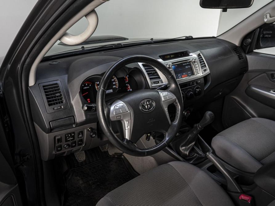 Toyota Hilux VII Рестайлинг Тюмень  - изображение 10