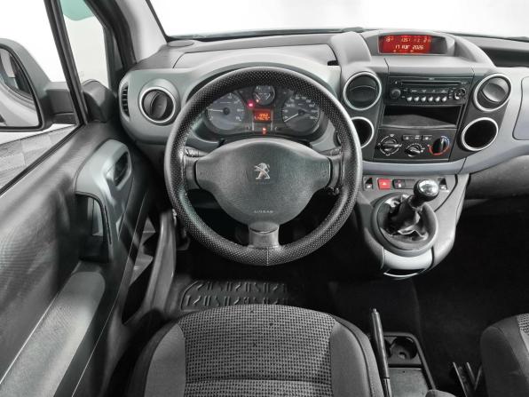 Peugeot Partner II Рестайлинг с пробегом 2012 года, цена 569 000 рублей, 146075 км, минивэн, Автокод Объявления