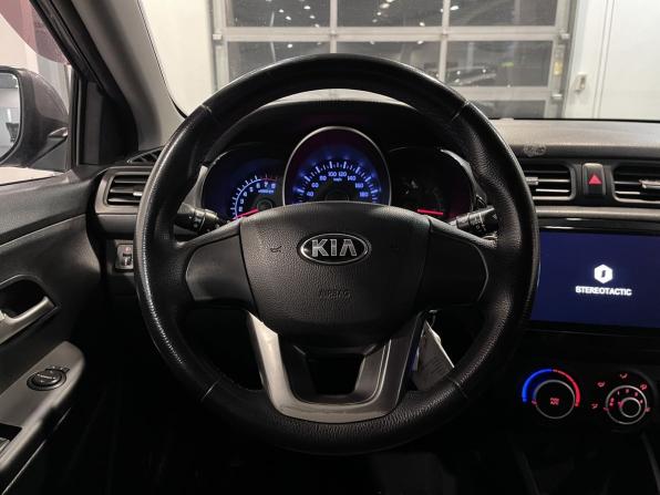 Kia Rio III с пробегом 2013 года, цена 730 000 рублей, 261022 км, седан, Автокод Объявления