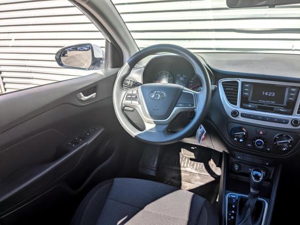 Hyundai Solaris II Рестайлинг с пробегом 2022 года, цена 1 665 000 рублей, 68053 км, седан, Автокод Объявления