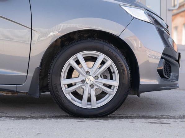 Honda Fit III Рестайлинг с пробегом 2019 года, цена 1 155 000 рублей, 163326 км, хэтчбек, Автокод Объявления