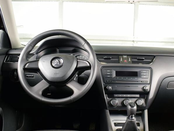 Skoda Octavia III (A7) с пробегом 2014 года, цена 1 365 995 рублей, 132393 км, лифтбек, Автокод Объявления