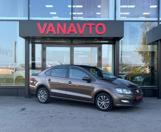 Volkswagen Polo V Рестайлинг с пробегом 2019 года, цена 1 390 000 рублей, 116500 км, седан, Автокод Объявления