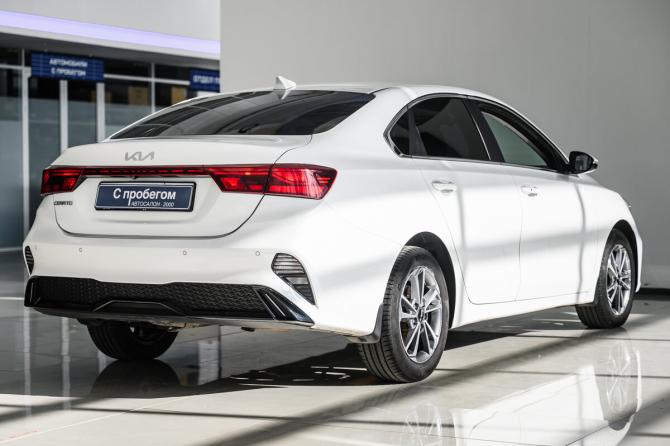 Kia Cerato IV Рестайлинг с пробегом 2021 года, цена 2 280 000 рублей, 89443 км, седан, Автокод Объявления