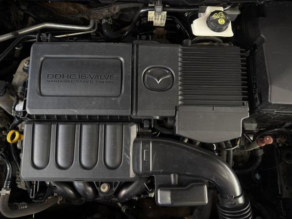 Mazda 3 II (BL) Рестайлинг с пробегом 2012 года, цена 675 000 рублей, 301689 км, хэтчбек, Автокод Объявления