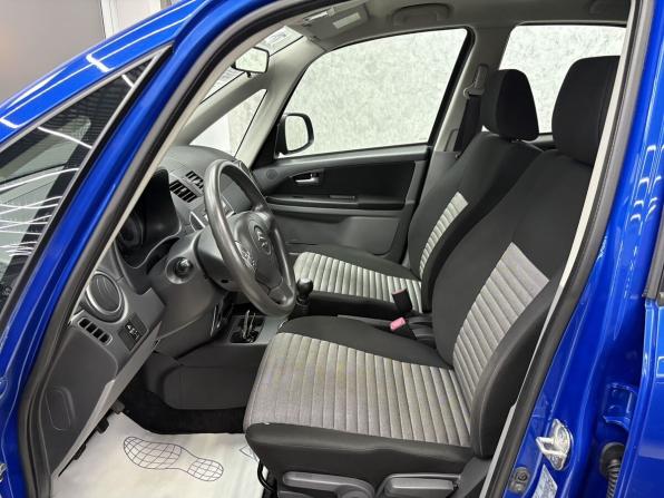 Suzuki SX4 I (Classic) Рестайлинг с пробегом 2013 года, цена 1 065 000 рублей, 97000 км, хэтчбек, Автокод Объявления