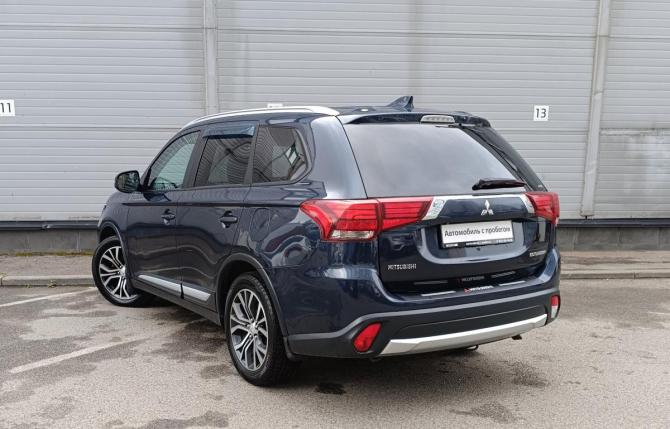 Mitsubishi Outlander III Рестайлинг 2 с пробегом 2017 года, цена 1 449 000 рублей, 249969 км, внедорожник, Автокод Объявления
