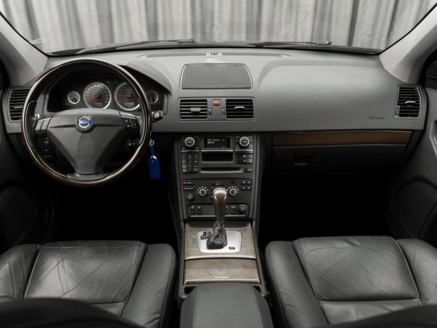 Volvo XC90 I Рестайлинг Москва  - изображение 8