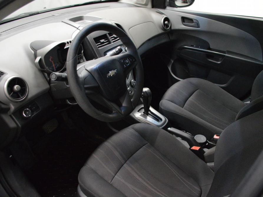 Chevrolet Aveo II Санкт-Петербург  - изображение 9