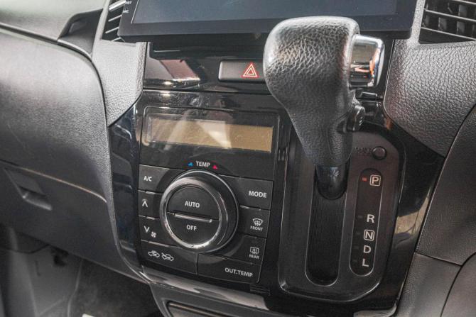 Nissan Roox I с пробегом 2012 года, цена 599 000 рублей, 80000 км, микровэн, Автокод Объявления