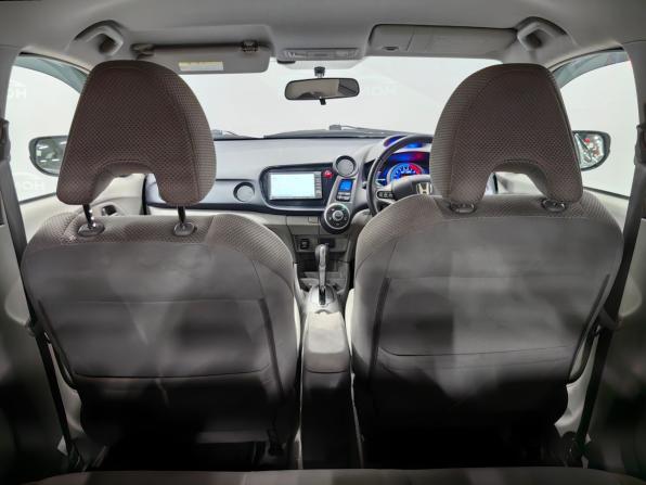 Honda Insight II с пробегом 2009 года, цена 899 000 рублей, 208510 км, хэтчбек, Автокод Объявления
