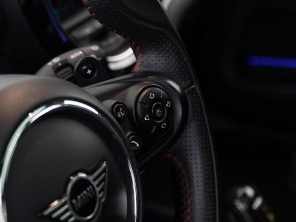 Mini Countryman II с пробегом 2019 года, цена 3 194 055 рублей, 116550 км, внедорожник, Автокод Объявления