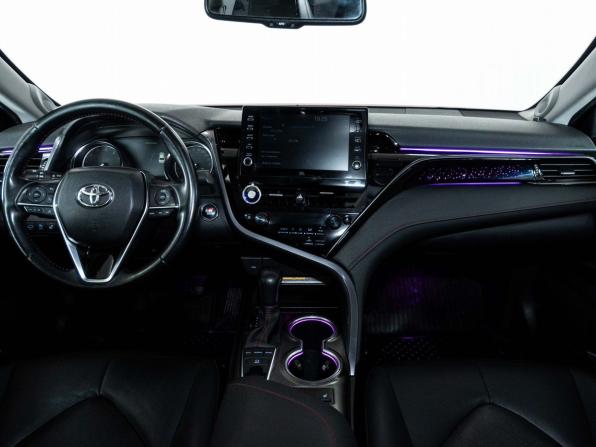 Toyota Camry VIII (XV70) Рестайлинг с пробегом 2021 года, цена 3 400 000 рублей, 114980 км, седан, Автокод Объявления