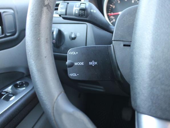 Ford Focus II Рестайлинг с пробегом 2011 года, цена 299 000 рублей, 309211 км, седан, Автокод Объявления