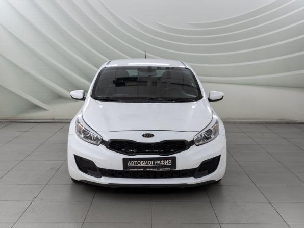 Kia Ceed II с пробегом 2015 года, цена 978 000 рублей, 177265 км, хэтчбек, Автокод Объявления