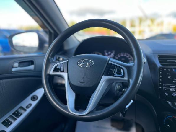Hyundai Solaris I с пробегом 2013 года, цена 727 000 рублей, 244553 км, седан, Автокод Объявления
