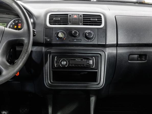 Skoda Fabia II с пробегом 2009 года, цена 299 000 рублей, 178867 км, хэтчбек, Автокод Объявления