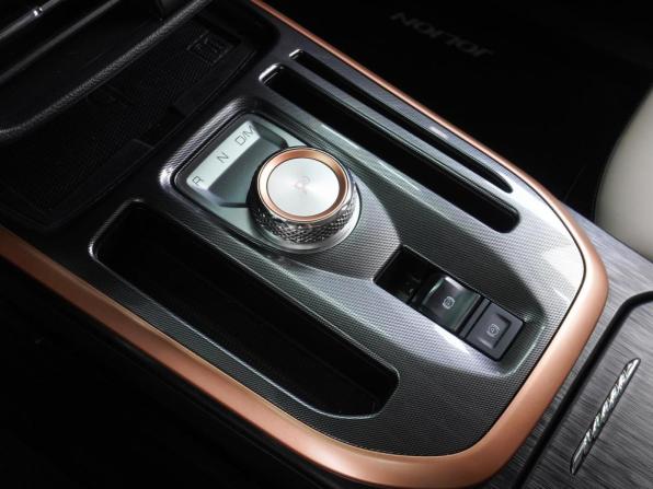 Haval Jolion I с пробегом 2023 года, цена 1 696 000 рублей, 107645 км, внедорожник, Автокод Объявления